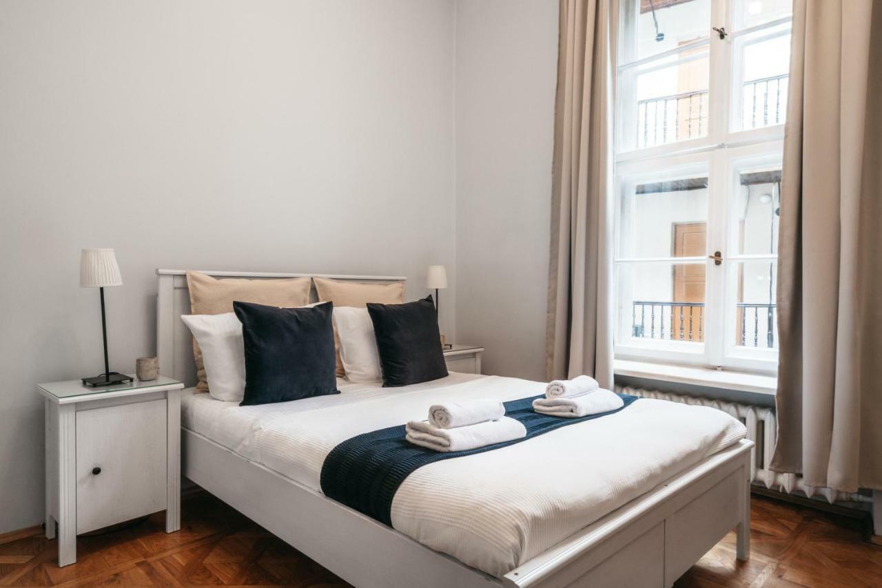 Square Apartment - Loftaffair Cracovia Esterno foto